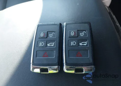 2021 Land Rover Range Rover Westminster z USA, uszkodzony, nr VIN SALGS2RU8MA422228